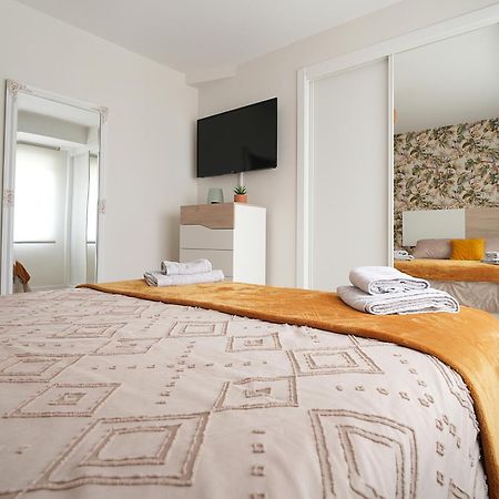 Precioso Apartamento En El Centro De Санксенсо Екстериор снимка